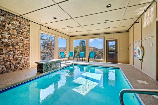 Overlook Swim Lodge