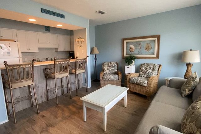 Sunswept 103-Beachfront Condo with amazing views — Panama City Beach, FL