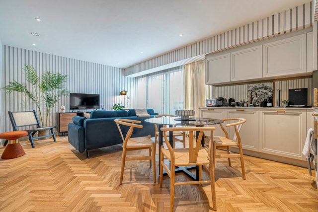 Westminster Fire Station Comfort Apartments — London, England
