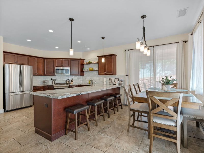 Generous weekly rates & last-minute rates! Uptown Sedona Location, Custom-Built Home with Private Casita! Sunset 490 - S091