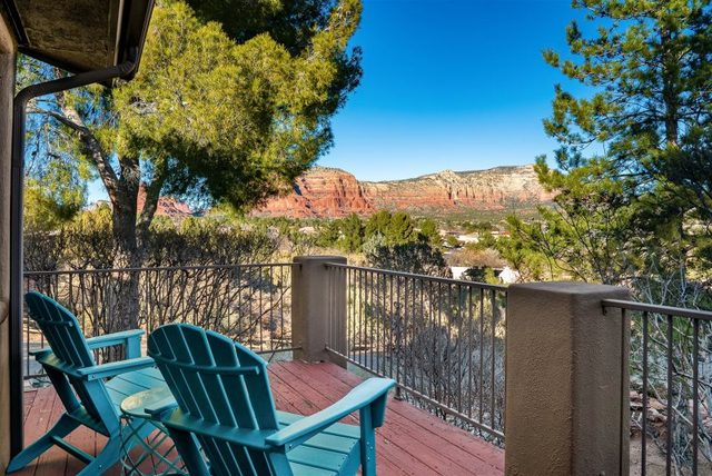 Amazing Views! Beautiful Home! Monthly Rental! Indian Ruin - S098