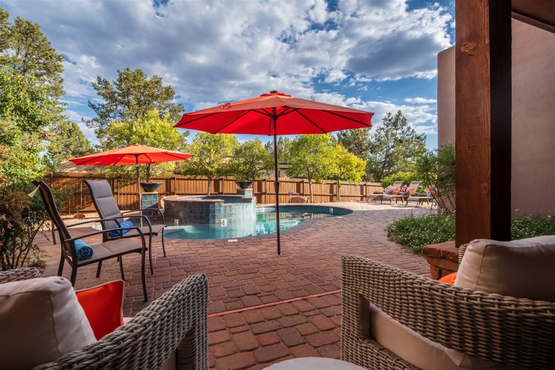 Exquisite Sedona Retreat Private Salt Pool, Spa, Fire Bowls & Thunder Mountain Views!Prime West Sedona Location! Windmill - Thunder Mountain View - S031