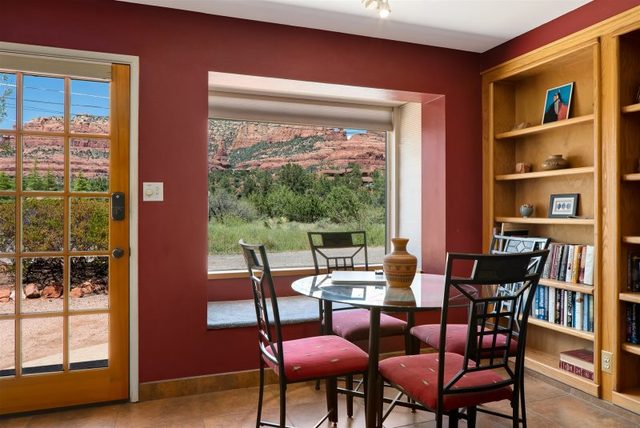 Ranch Style Home Uptown Sedona! Wilson - S022