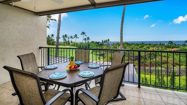Country Club Villas 241