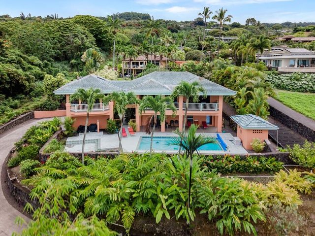 Puuwai Alii Place