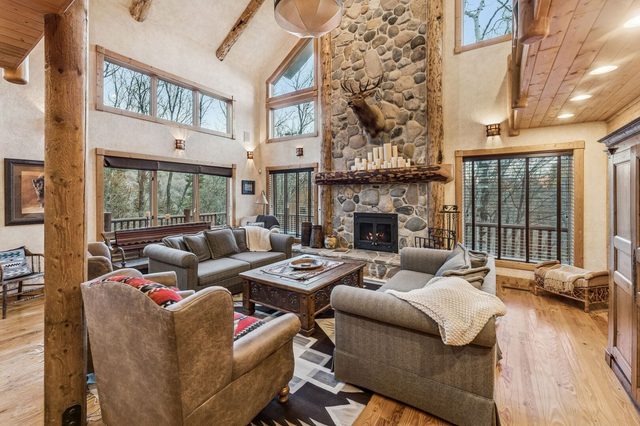 Escape Lodge — Sundance, UT