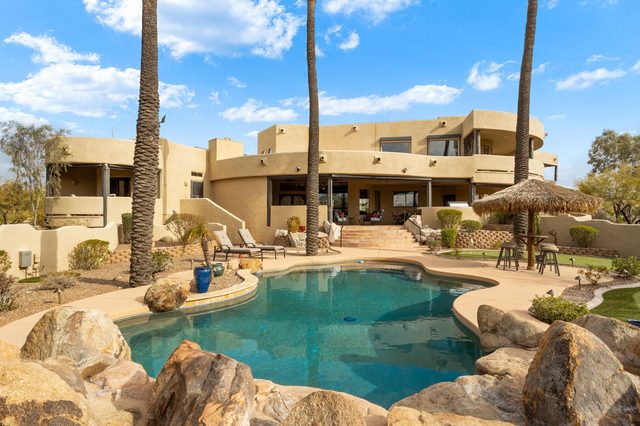 Happy Valley Hideaway — Phoenix, AZ