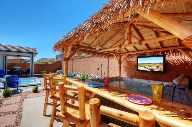 Tiki Oasis at Ladera