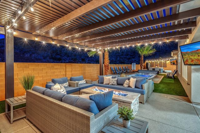 Hillside Retreat At Zion at Paseos Resort