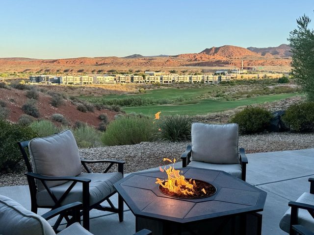 Coral Canyon Sunrise Retreat — Washington, UT