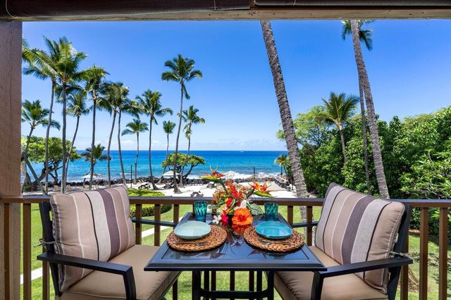 Kona Isle D23