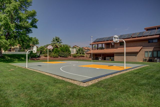 Sports Village Z8