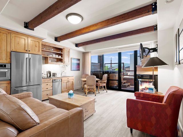 NP-216 (2BD) — Park City, UT