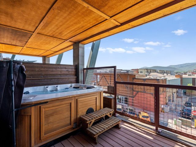NP-306 (1BD+) — Park City, UT