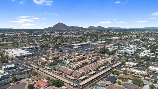 Scottsdale Woodland Springs C209 - ABVR