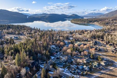 Flathead Valley - WF - Glacier Crest Retreat
