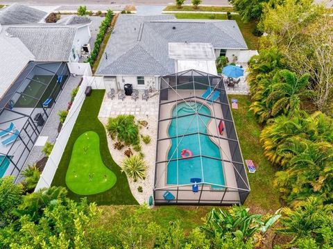 Saltwater Pool, Game Room, Mini Golf, 9 min to IMG
