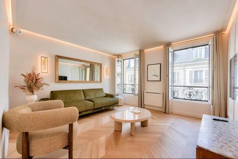 Luxury flat near Champs Elysées