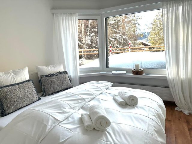 St. Moritz Dorf Central Flat | Walk to Lake