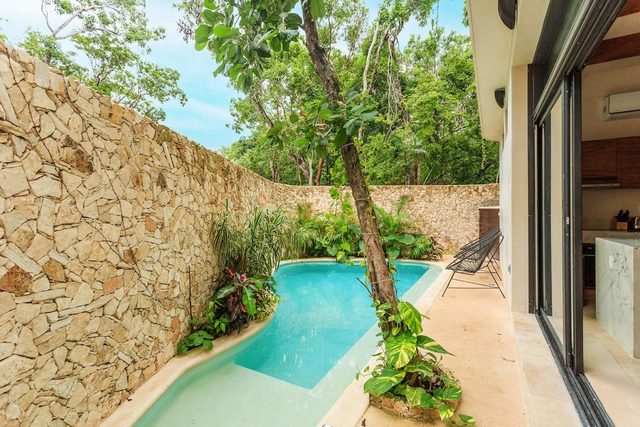 Private Pool & Hidden Garden Tub Near Tulum Beach — Tulum, Quintana Roo
