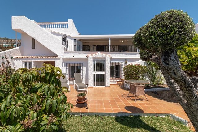 SHR006 Villa Nerja Views. Mediterranean Panorama. — Nerja, Andalusia