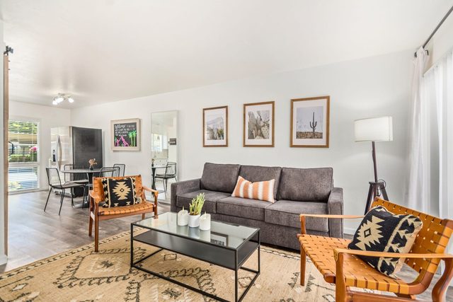 Camelback 446 | Walk 2 Old Town | 4 Pools