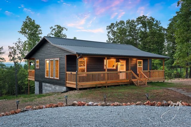 The OZ Oasis Cabin @ Buffalo River- Stunning Views
