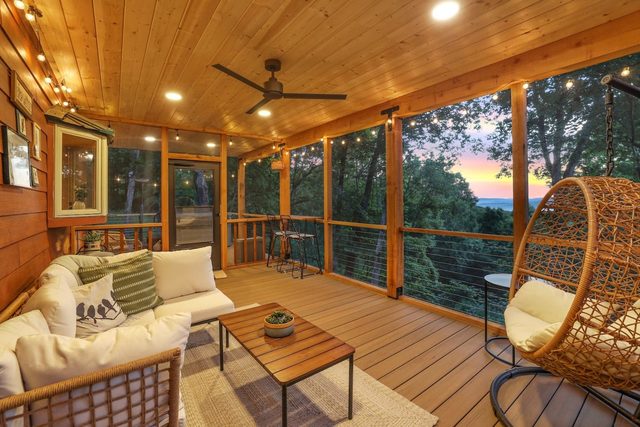 Redwoods Rising - Sweeping Views - Hot Tub — West Fork, AR