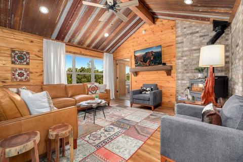 River Ranch - Secluded Outdoor Oasis