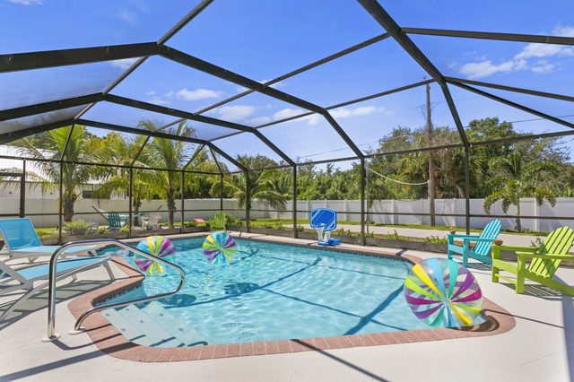 Heated Pool, 2 Game Rooms · 12 Min to AMI Beach — Bradenton, FL