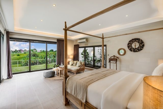 6BR Family Villa w/ Infinity Pool & Ricefield View