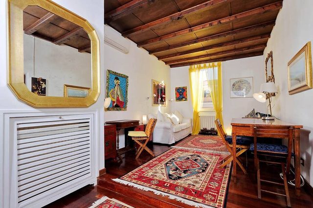 Trastevere Lovely Studio Apartment by Romeloft