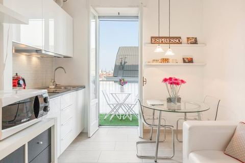 Luminoso Appartamento di Design in Stile Provenzale sui Navigli — Milano, Lombardy