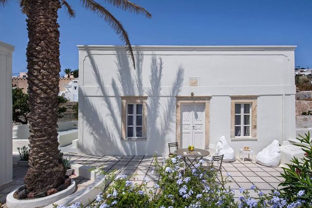 Dimael Mansion Red