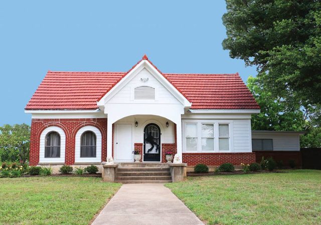 The Elvis House