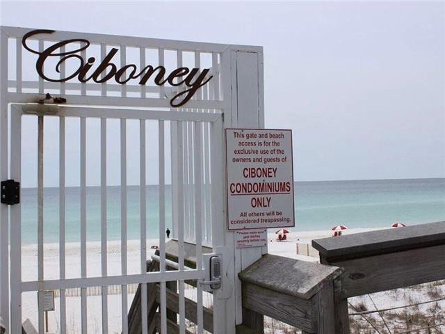 Ciboney 1013, pet friendly private beach access,