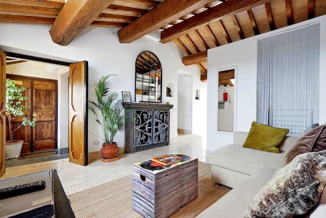 Pantheon Stylish Attic by Romeloft