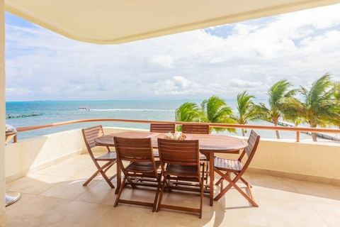 105 Isla Mujeres Spacious Oceanfront 3bd 2bth Villa  Beachfront Outdoor Pool