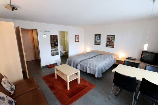 Sarazena T – Studio in a Sunny and Quiet Location — Saas-Fee, Valais