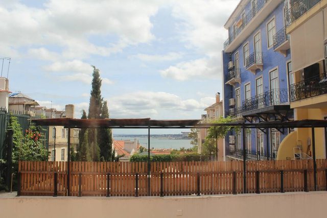 Chiado | Triplex 6 Bedrooms | Terrace + Parking — Lisboa, Lisbon