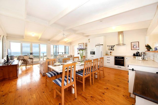 PORT WILLUNGA DREAMING a beach front experience — Port Willunga, South Australia