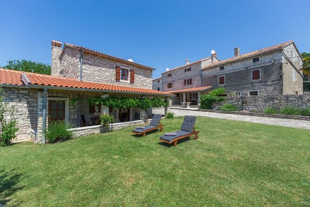 Holiday Homes Ana & Maria - Family Home Maria