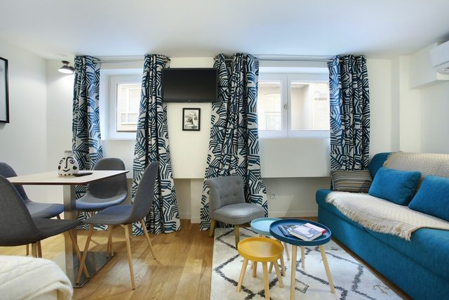 Charming studio with AC Beaubourg Le Marais