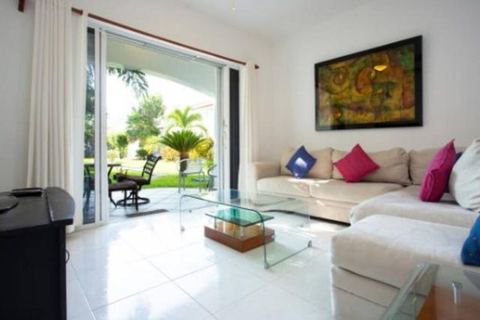 Charming Modern Villa with Pool 3Bd 3Bth 7 mins walk Beach and 5th Ave — Playa del Carmen, Quintana Roo
