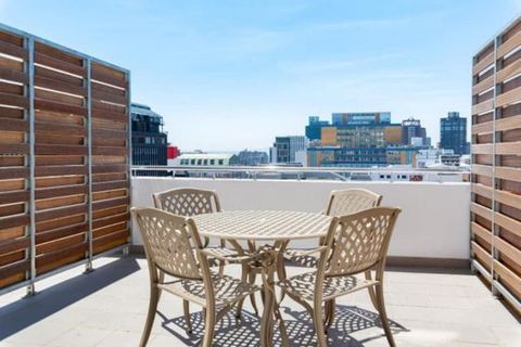 The Sentinel Self Catering Apartment in Cape CBD