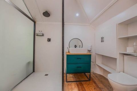 Modern Family Home in sought after Bishopscourt!
