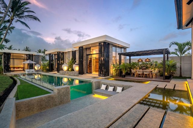 Bora Bora 3BR Family Villa w/Infinity Pool in Ubud