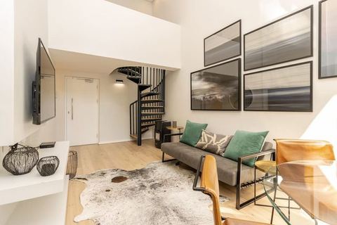Secure, Close to Beaches,Promenade, V&A&free WIFI