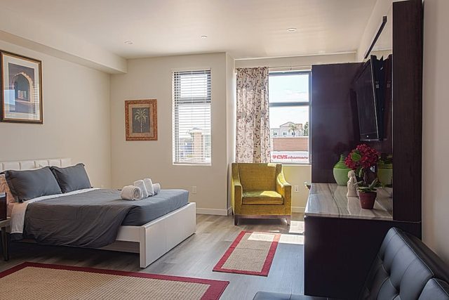 Centrally Located Cozy Studio Apartment in SD — San Diego, CA