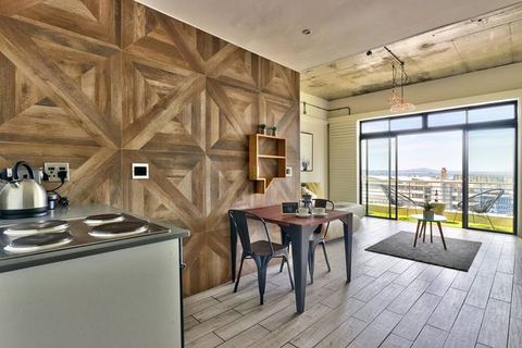 Romantic♥Retreat in trendy suburb with fast Wifi!